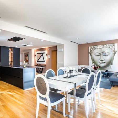 Central Market Lux Apartment Valenza Esterno foto